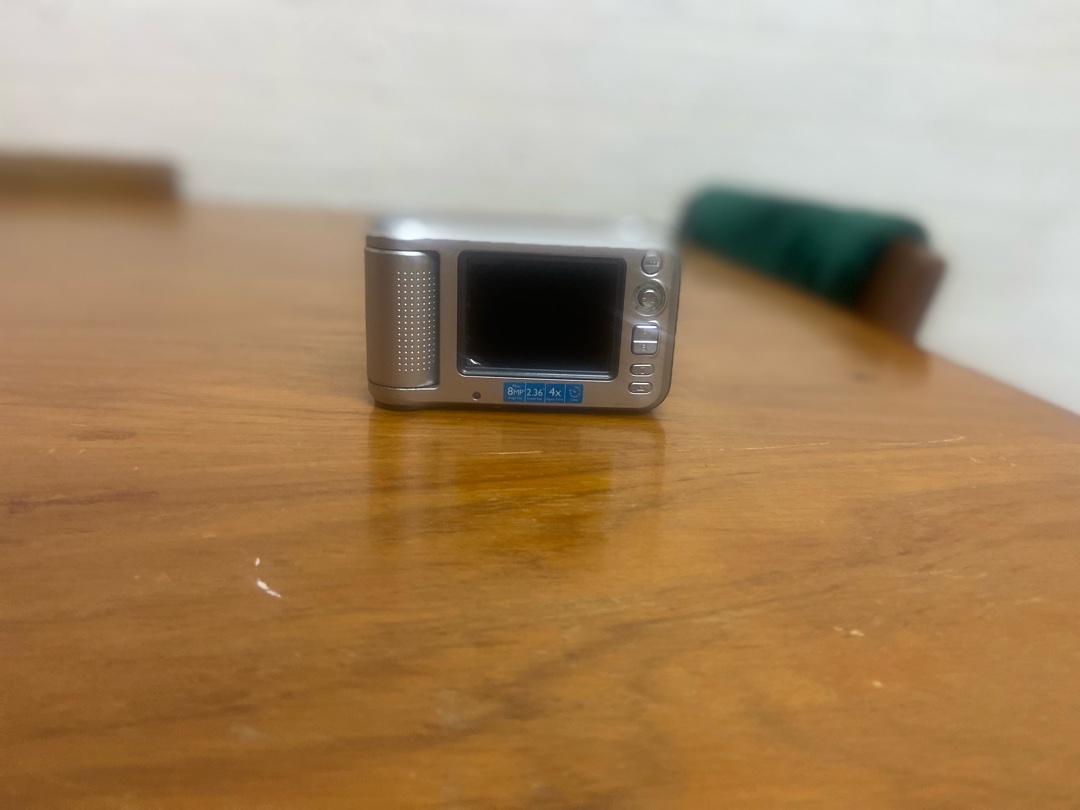 كاميرا رقمية فيليبس SIC3808S/IG7