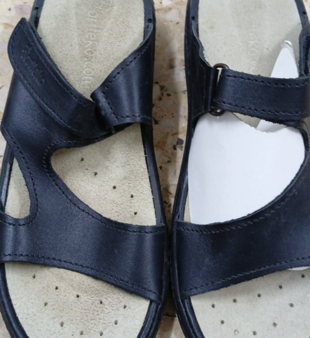 Black Leather Sandals