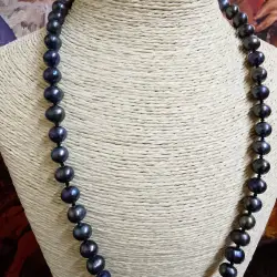 Black Pearl Necklace with Pave Diamond Centerpiece
